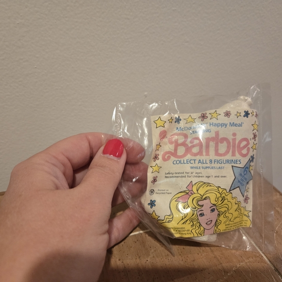 Vintage Barbie McDonalds Happy Meal Toy - Picture 3 of 5